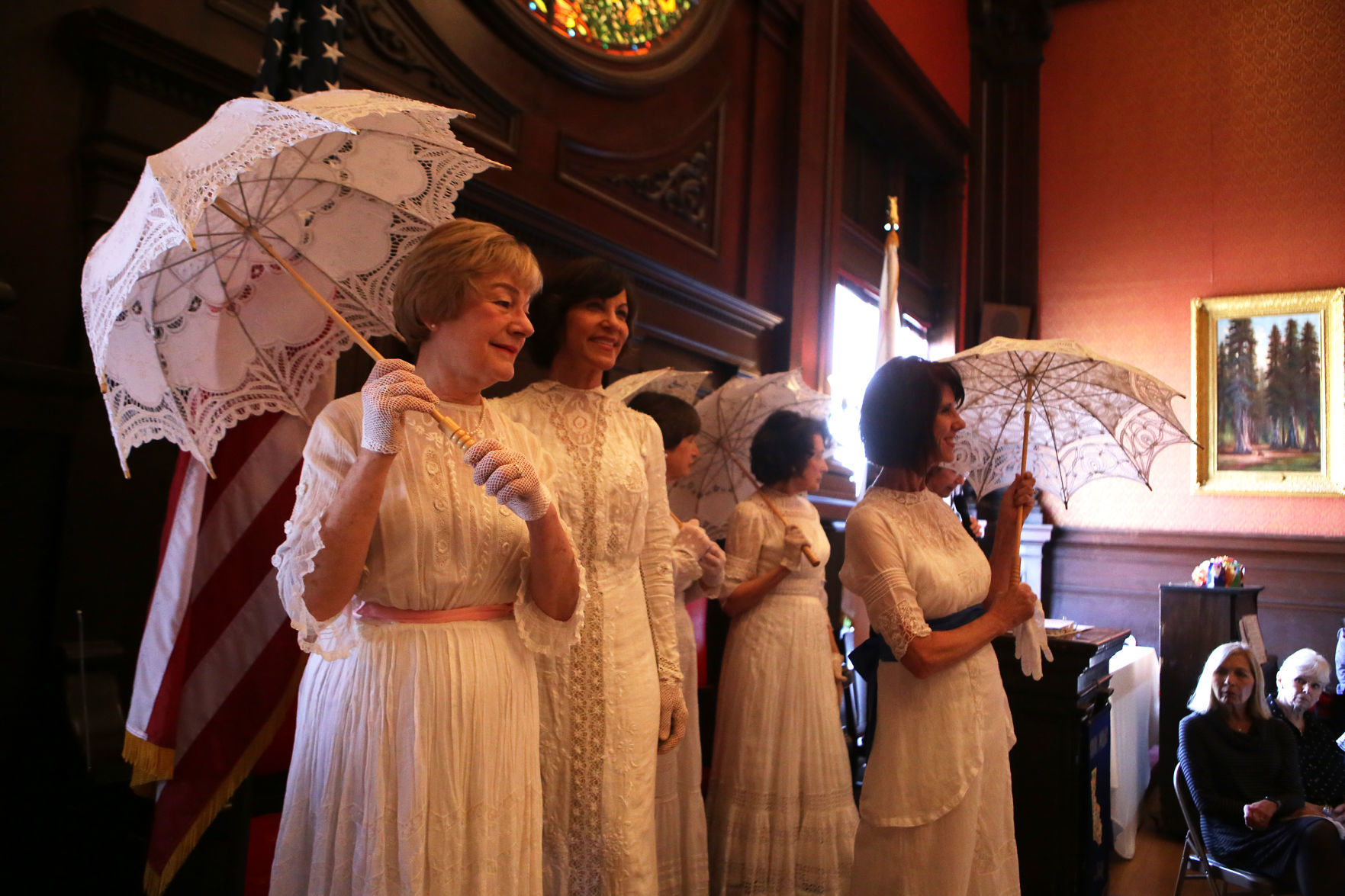 Vintage fashion show in Napa